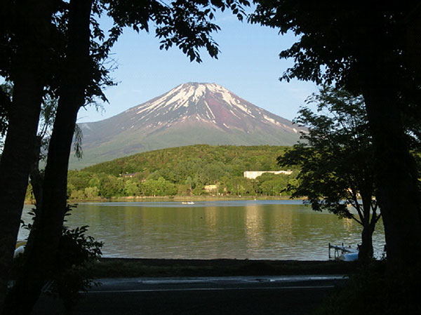 春の富士山1